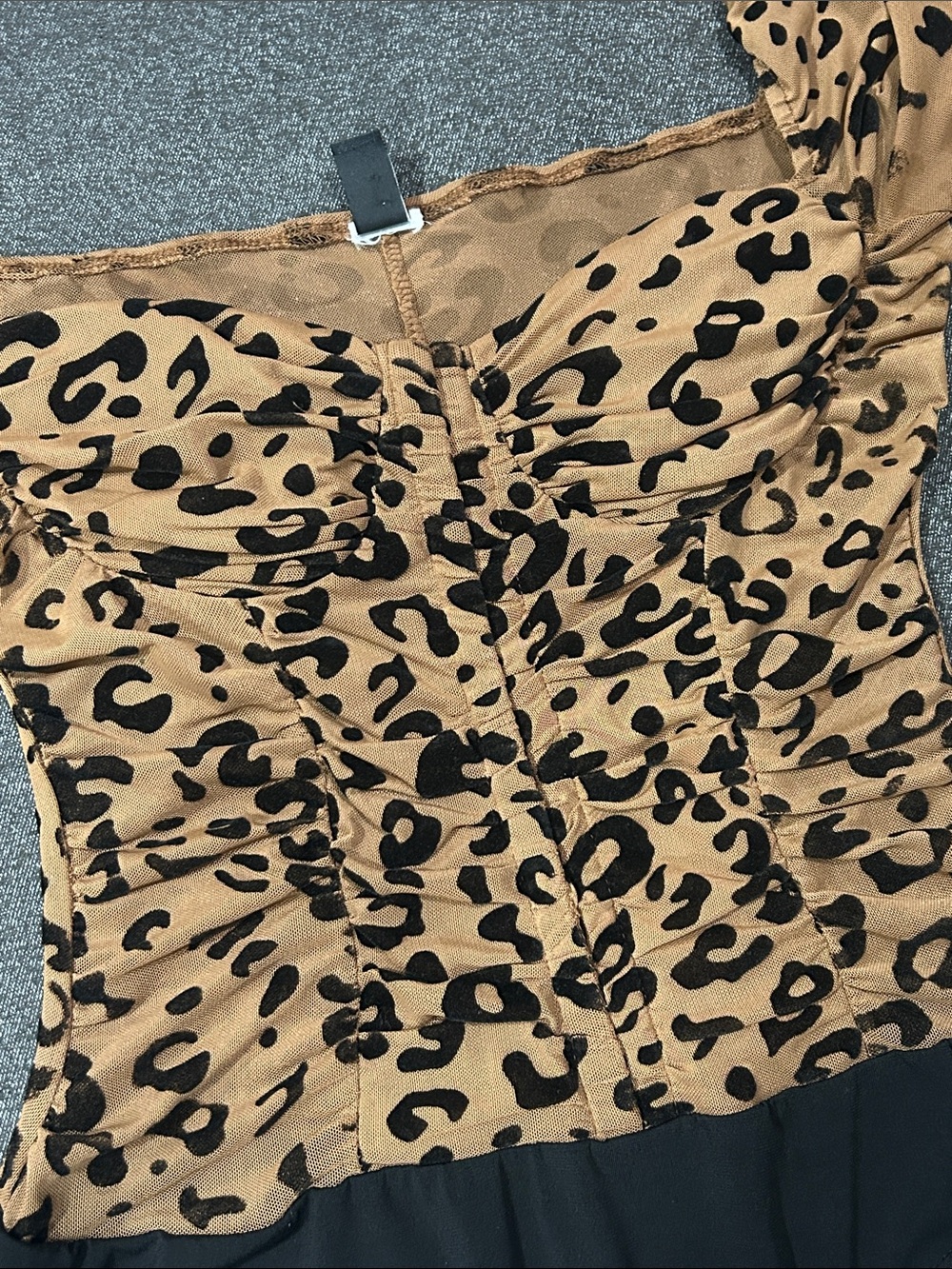 Windsor Leopard Print Long Sleeve Bodysuit Sz S - Picture 6 of 13